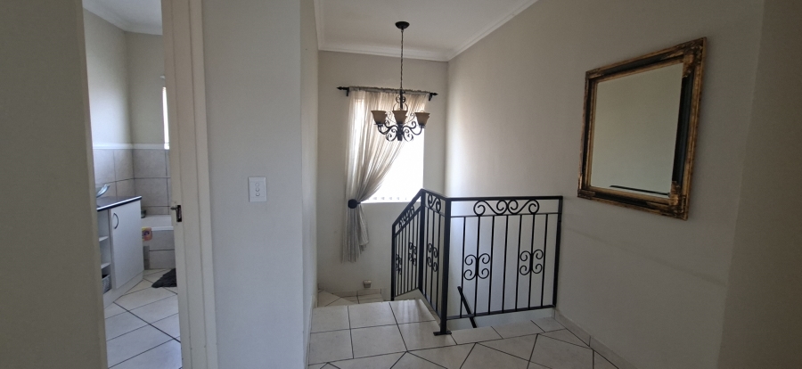 3 Bedroom Property for Sale in Noordheuwel Gauteng