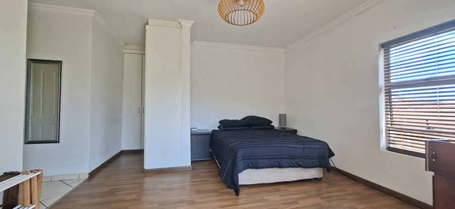 3 Bedroom Property for Sale in Noordheuwel Gauteng