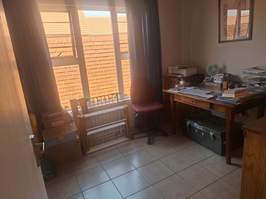 3 Bedroom Property for Sale in Willow Park Manor Gauteng