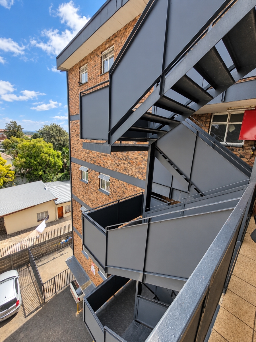 2 Bedroom Property for Sale in Pretoria West Gauteng