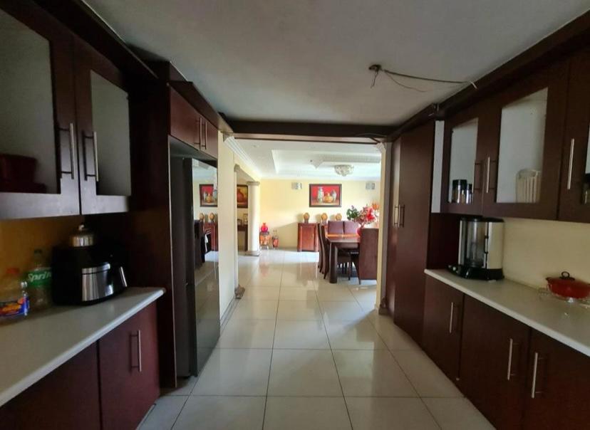 7 Bedroom Property for Sale in Klippoortje Gauteng