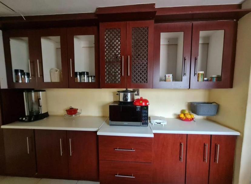 7 Bedroom Property for Sale in Klippoortje Gauteng