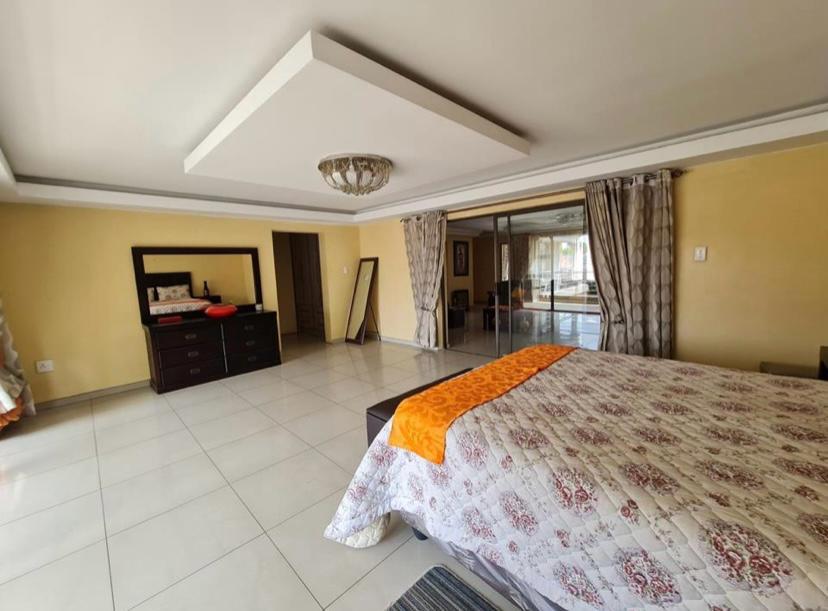 7 Bedroom Property for Sale in Klippoortje Gauteng