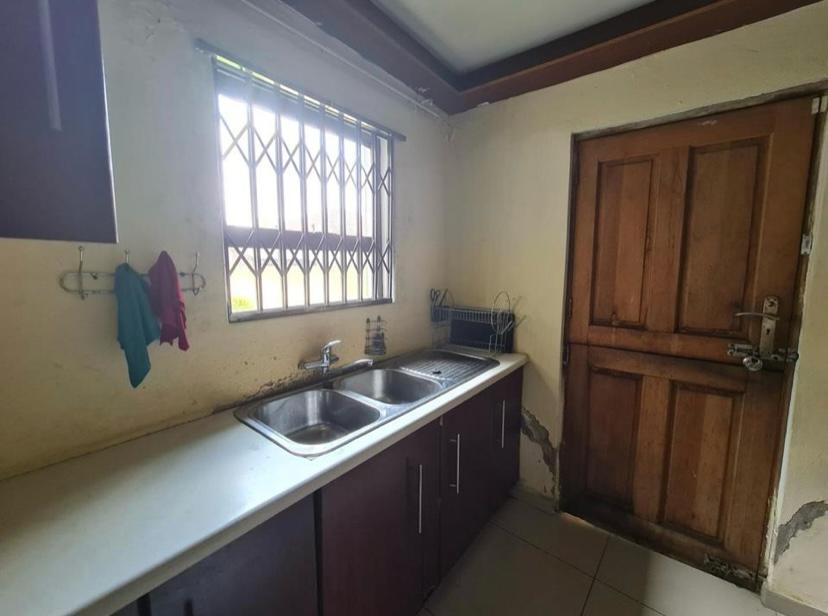 7 Bedroom Property for Sale in Klippoortje Gauteng
