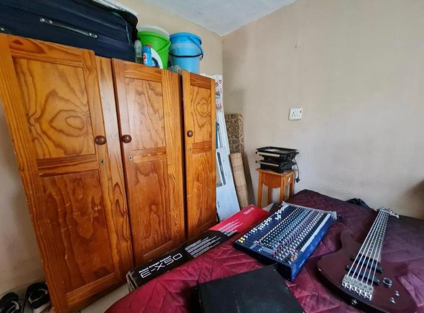 7 Bedroom Property for Sale in Klippoortje Gauteng