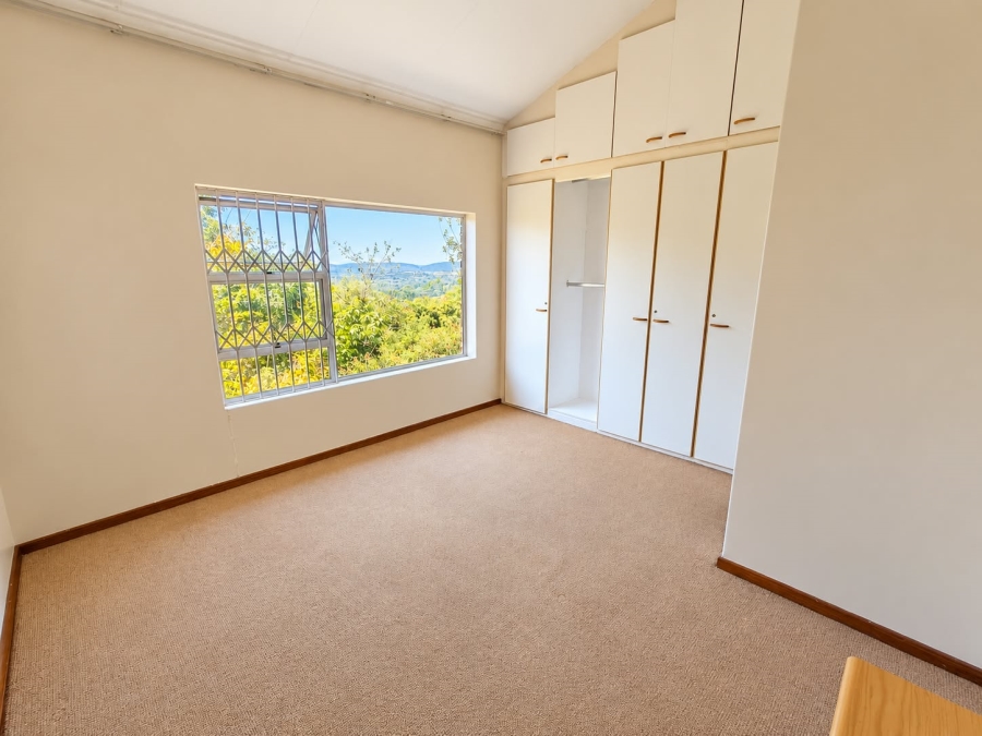3 Bedroom Property for Sale in La Montagne Gauteng