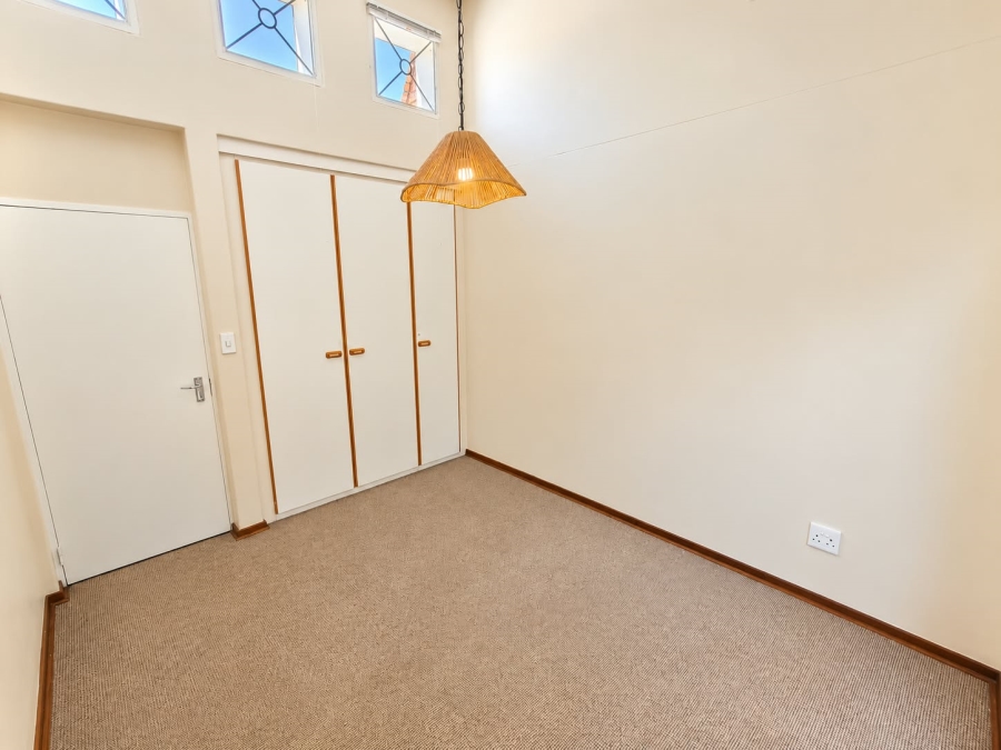 3 Bedroom Property for Sale in La Montagne Gauteng