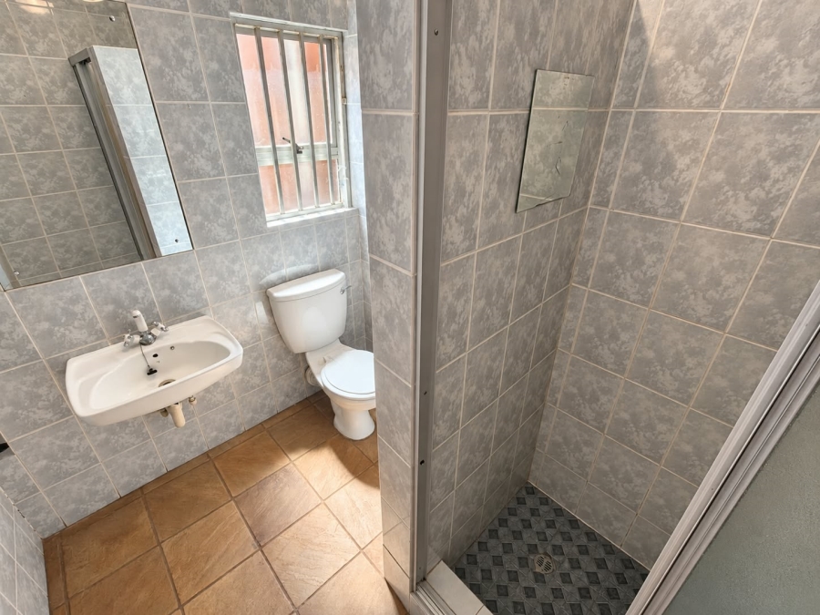 3 Bedroom Property for Sale in La Montagne Gauteng