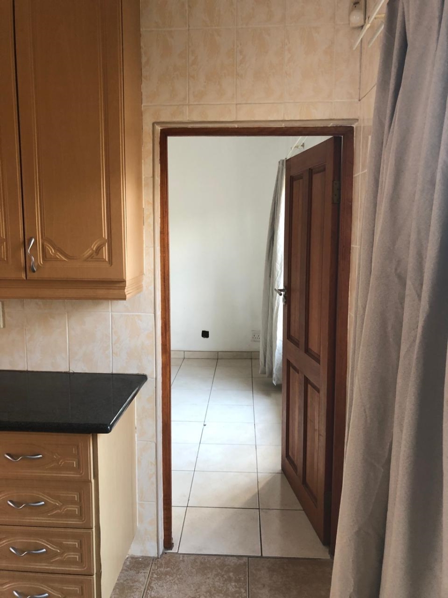 To Let 1 Bedroom Property for Rent in Christoburg Gauteng