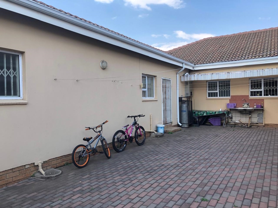 To Let 1 Bedroom Property for Rent in Christoburg Gauteng