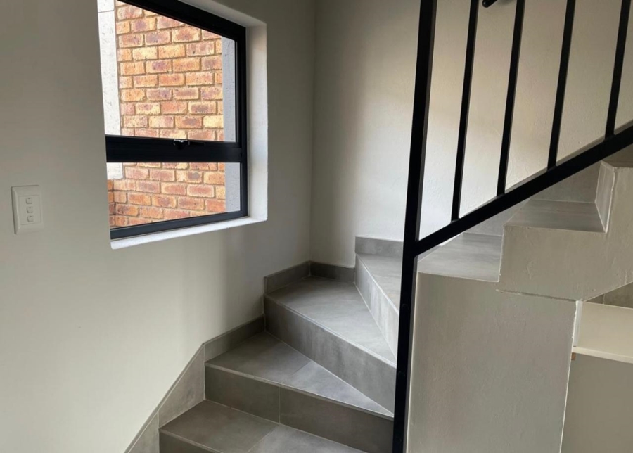 To Let 3 Bedroom Property for Rent in Denneoord Gauteng