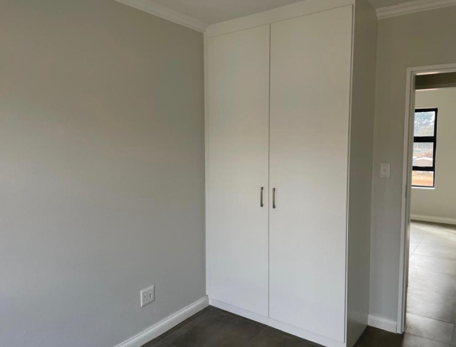 To Let 3 Bedroom Property for Rent in Denneoord Gauteng