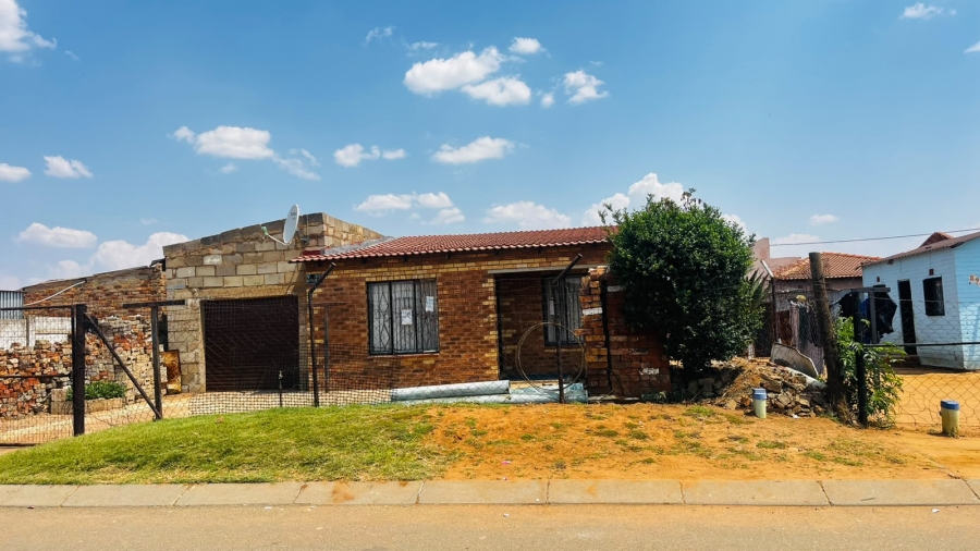 3 Bedroom Property for Sale in Kingsway Gauteng