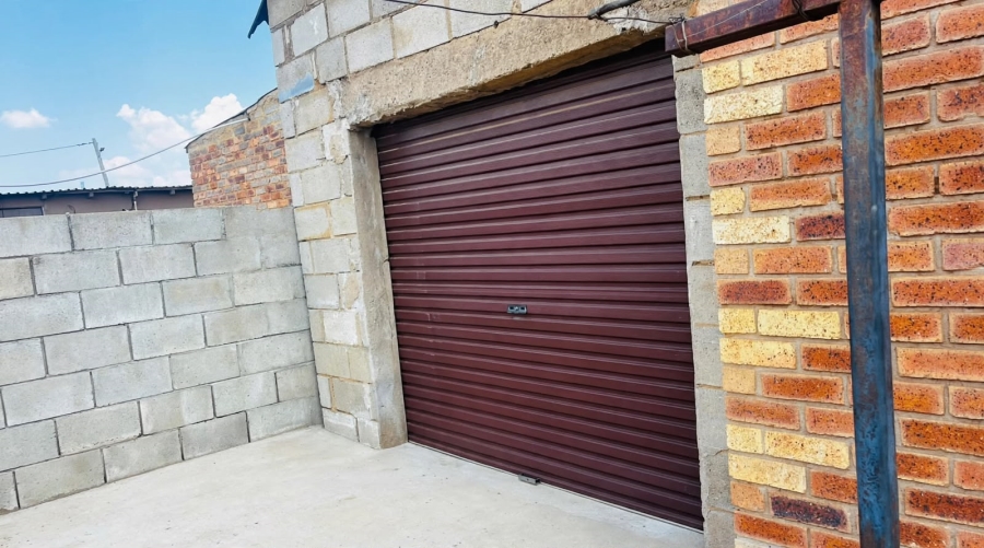 3 Bedroom Property for Sale in Kingsway Gauteng