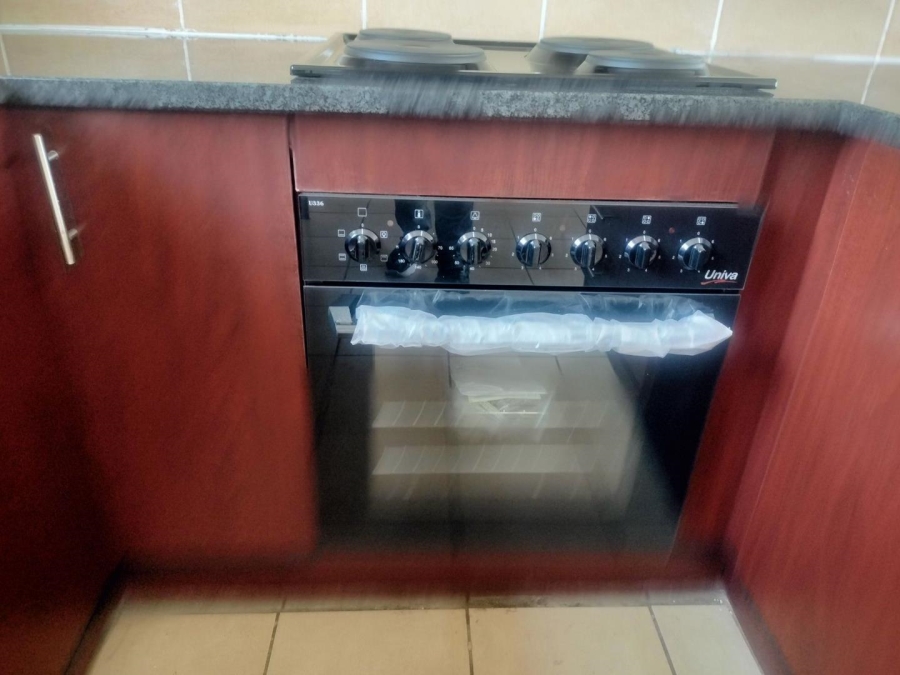 3 Bedroom Property for Sale in Erand Gardens Gauteng