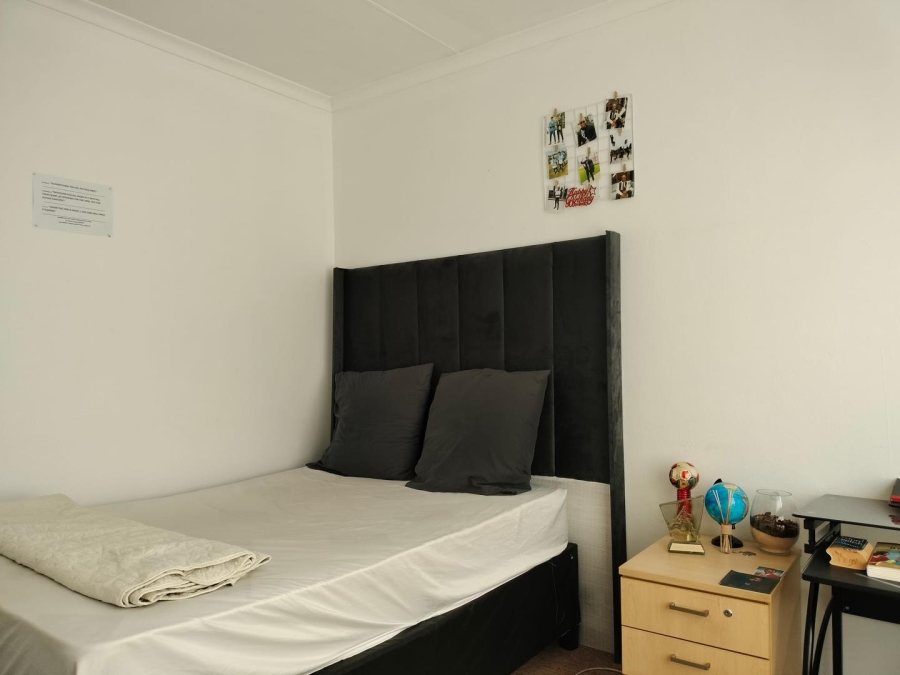 3 Bedroom Property for Sale in Erand Gardens Gauteng