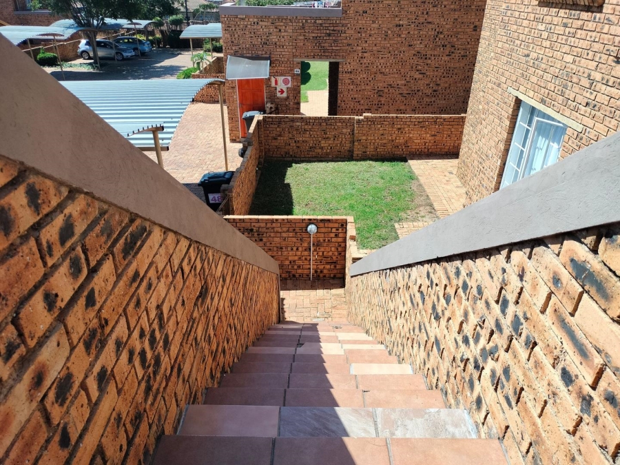 3 Bedroom Property for Sale in Erand Gardens Gauteng