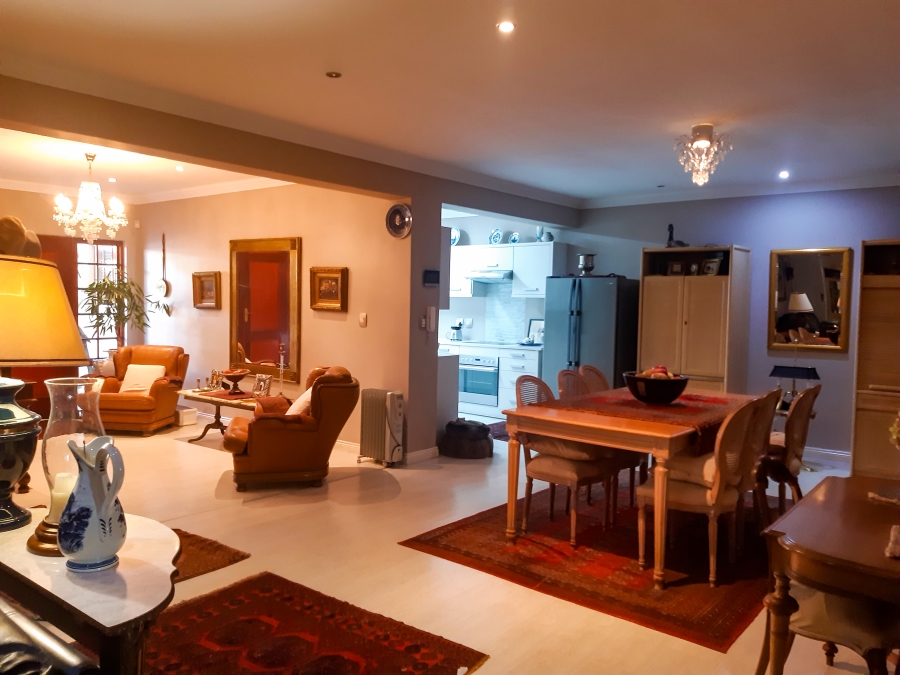 To Let 2 Bedroom Property for Rent in Waterkloof Ridge Gauteng