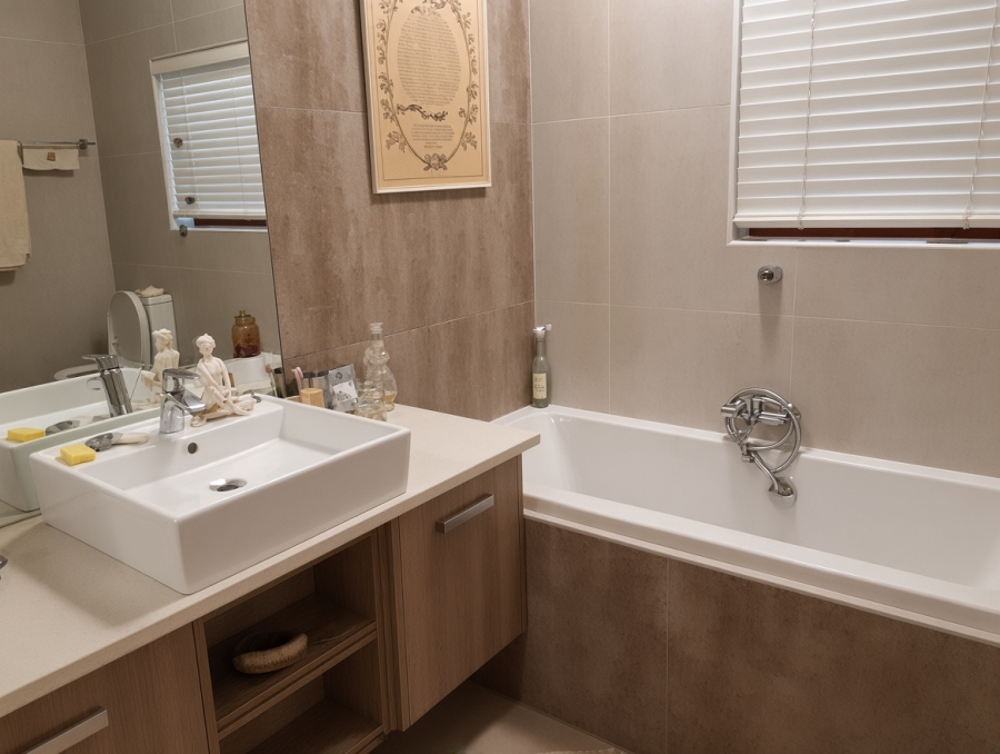 To Let 2 Bedroom Property for Rent in Waterkloof Ridge Gauteng