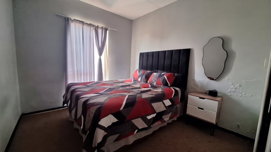 2 Bedroom Property for Sale in Sundowner Gauteng