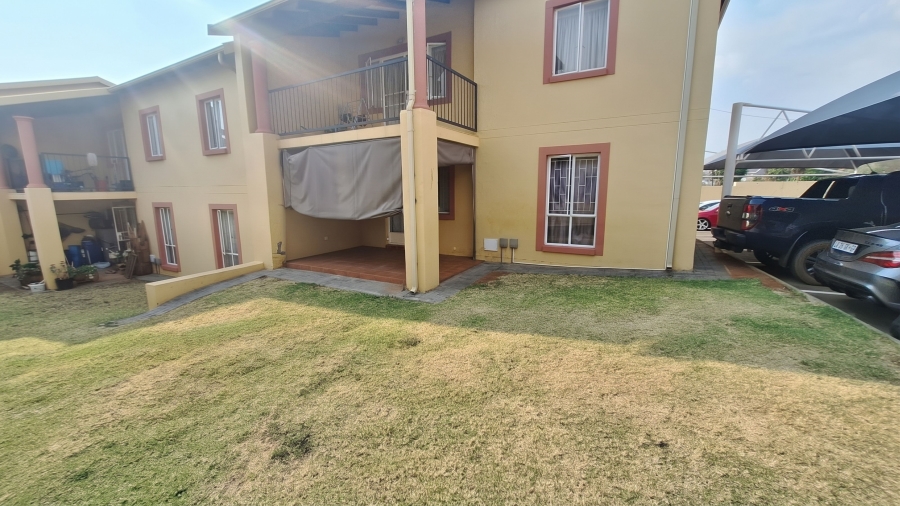 2 Bedroom Property for Sale in Sundowner Gauteng