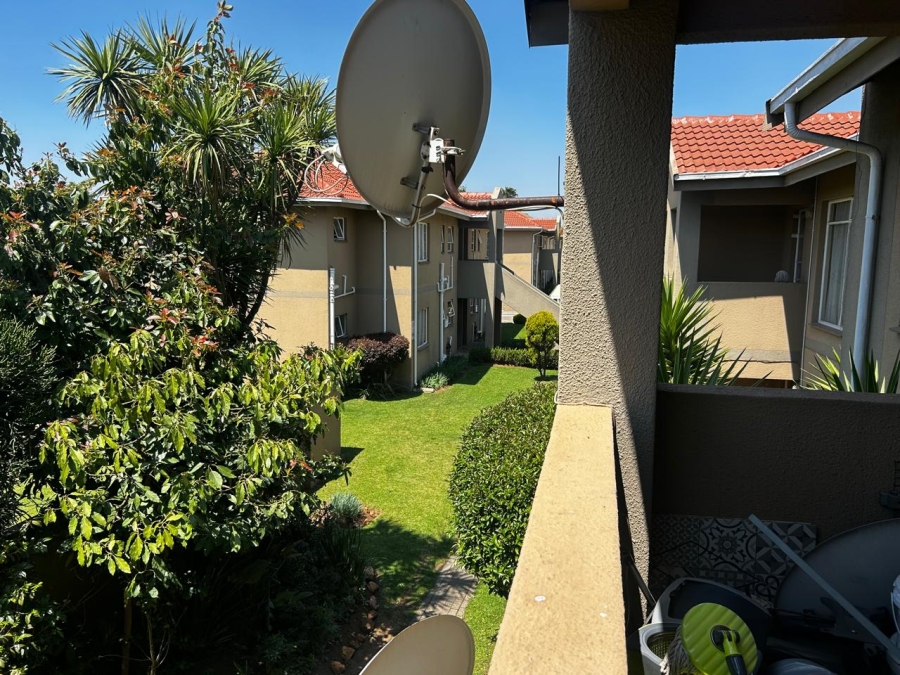 2 Bedroom Property for Sale in Kempton Park Ext 4 Gauteng