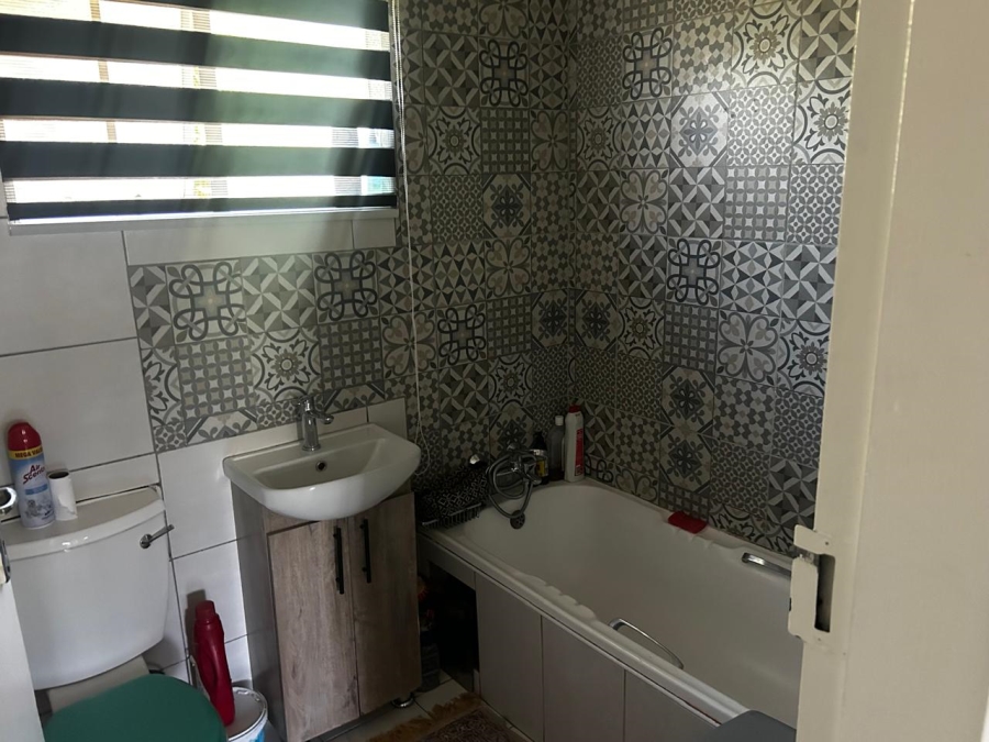 2 Bedroom Property for Sale in Kempton Park Ext 4 Gauteng