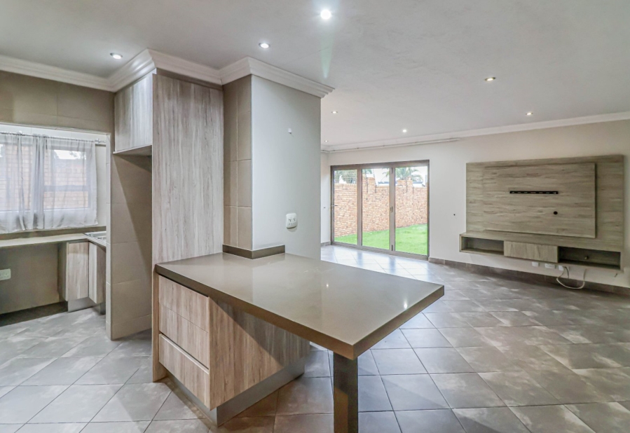 3 Bedroom Property for Sale in Jansenpark Gauteng