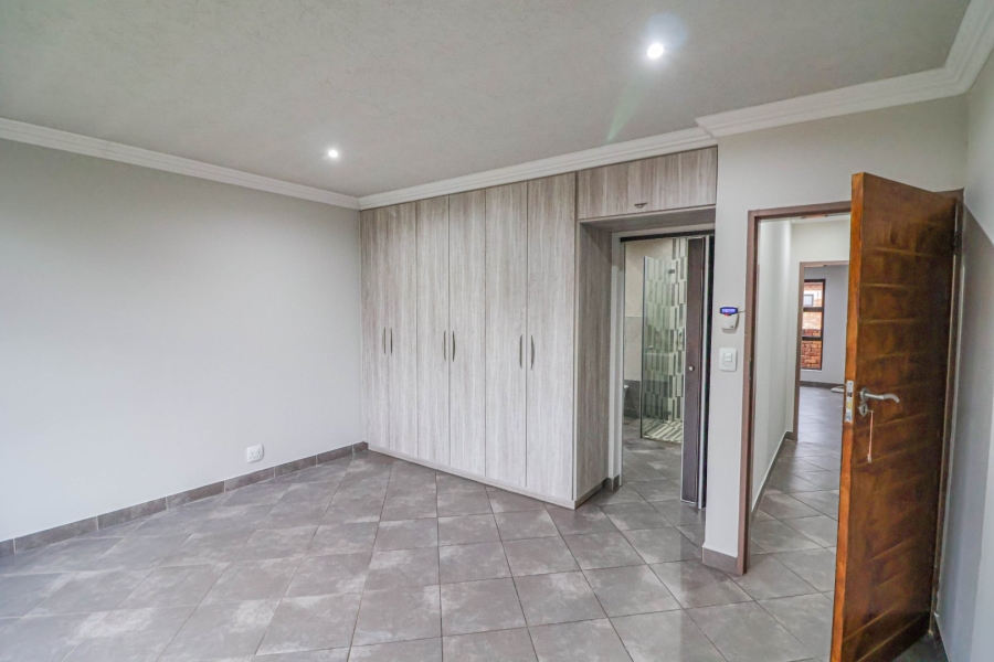 3 Bedroom Property for Sale in Jansenpark Gauteng