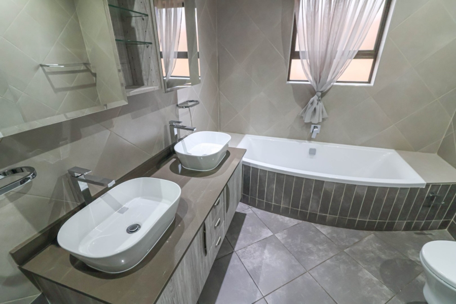 3 Bedroom Property for Sale in Jansenpark Gauteng