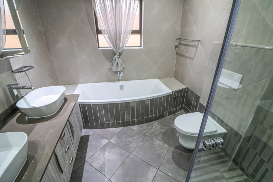 3 Bedroom Property for Sale in Jansenpark Gauteng
