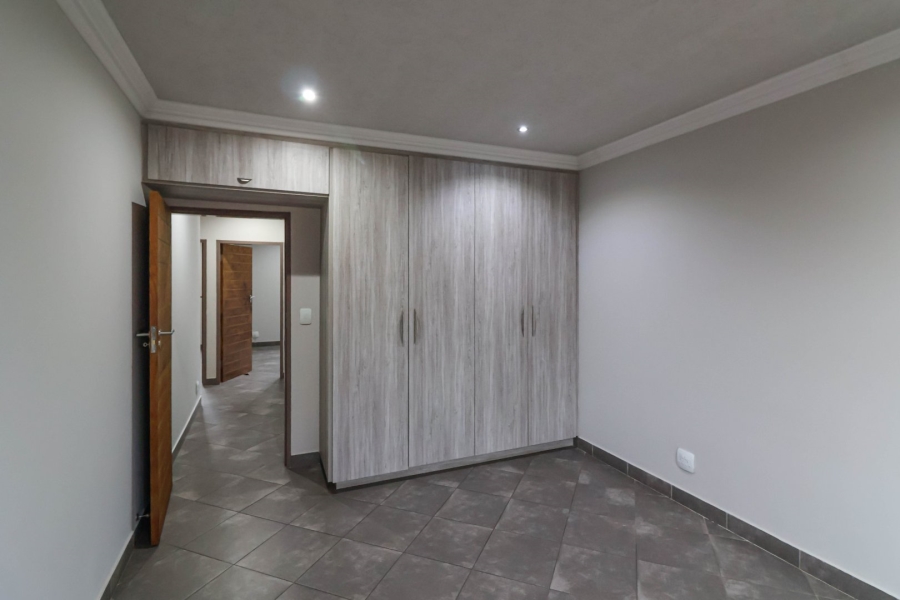 3 Bedroom Property for Sale in Jansenpark Gauteng