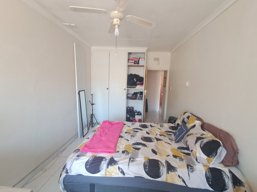 4 Bedroom Property for Sale in Brackendowns Gauteng