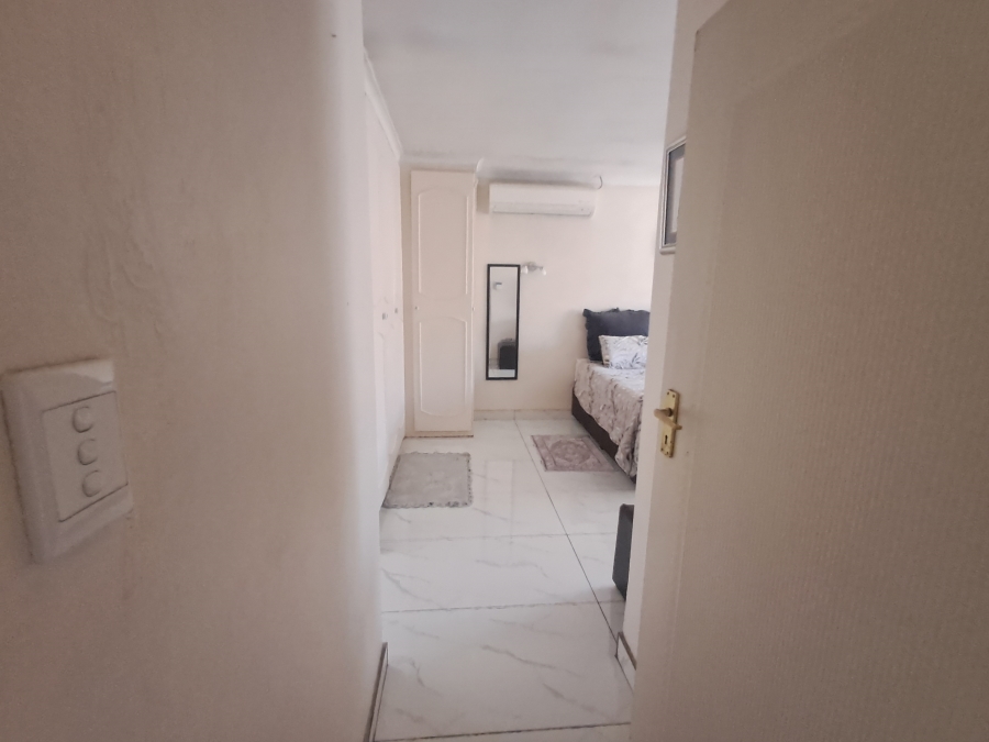 4 Bedroom Property for Sale in Brackendowns Gauteng