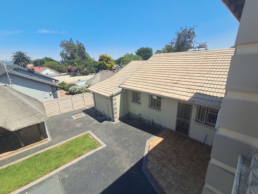 4 Bedroom Property for Sale in Brackendowns Gauteng