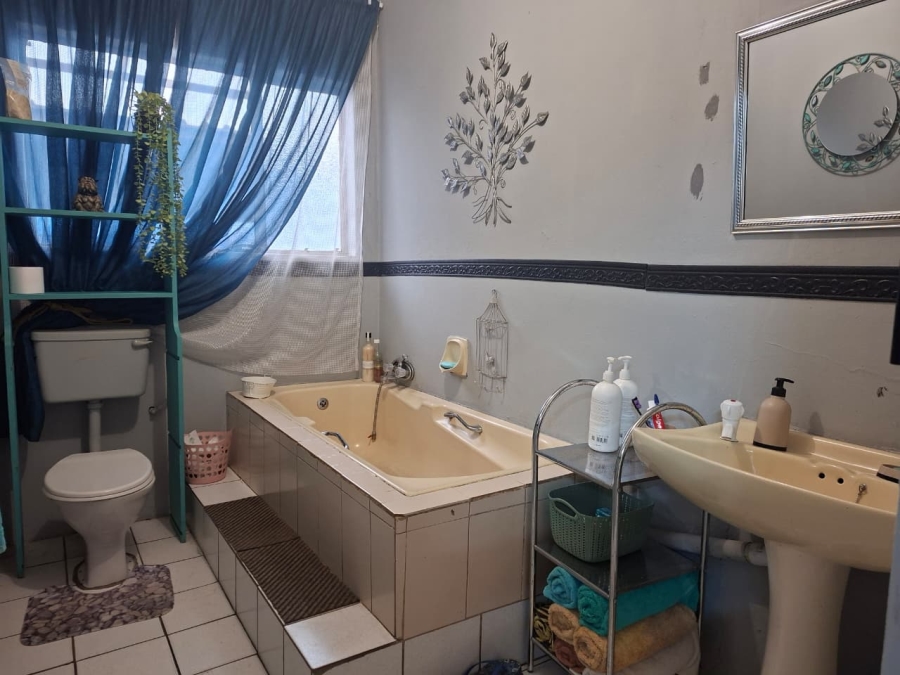 2 Bedroom Property for Sale in Vanderbijlpark SE 1 Gauteng
