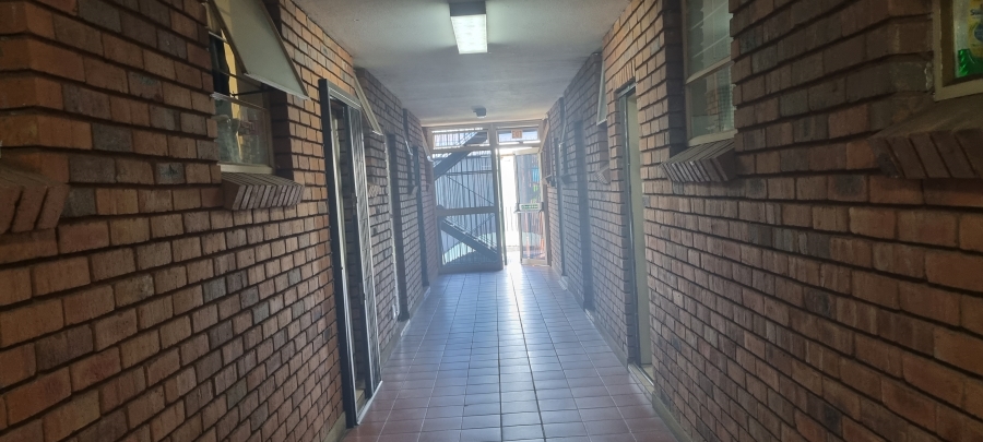 2 Bedroom Property for Sale in Hatfield Gauteng