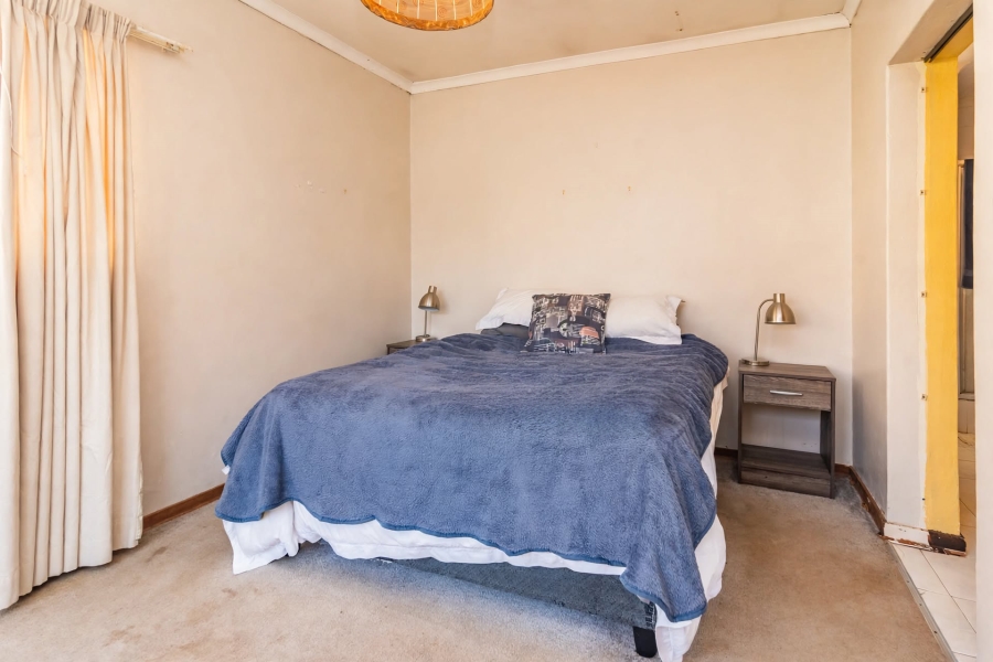 4 Bedroom Property for Sale in Wilro Park Gauteng