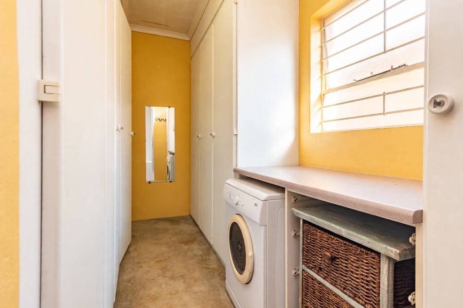 4 Bedroom Property for Sale in Wilro Park Gauteng