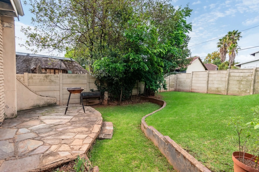 4 Bedroom Property for Sale in Wilro Park Gauteng