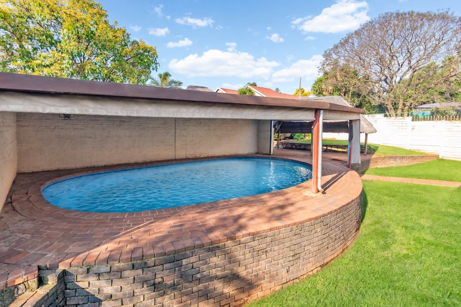 4 Bedroom Property for Sale in Wilro Park Gauteng