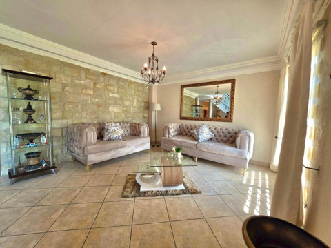 3 Bedroom Property for Sale in Mackenzie Park Gauteng