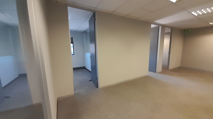 To Let Commercial Property for Rent in Faerie Glen Gauteng