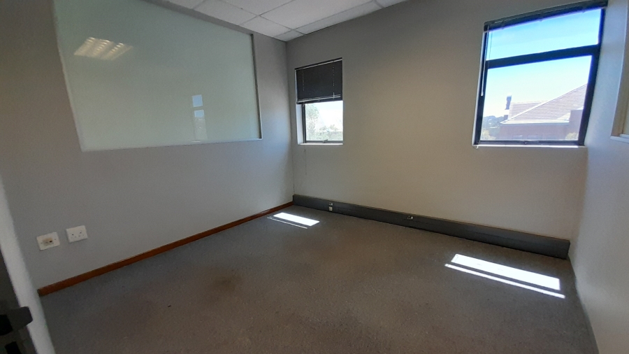To Let Commercial Property for Rent in Faerie Glen Gauteng