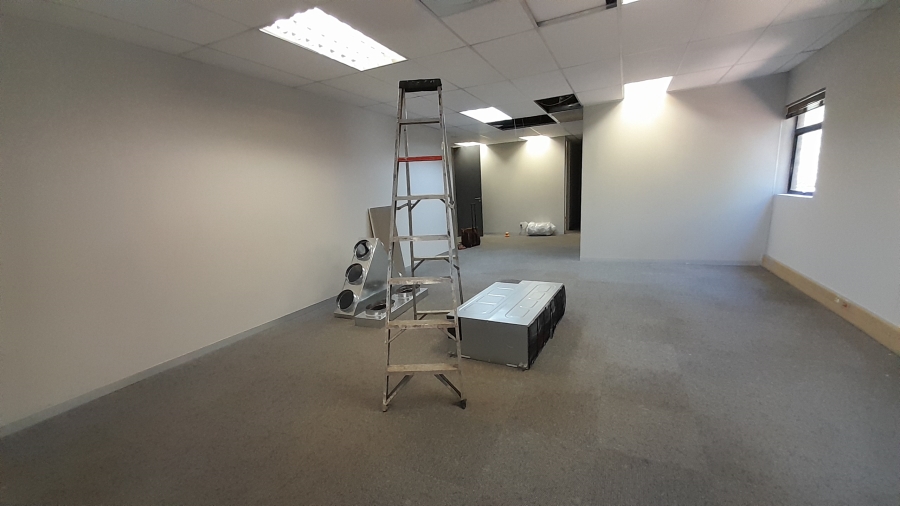 To Let Commercial Property for Rent in Faerie Glen Gauteng