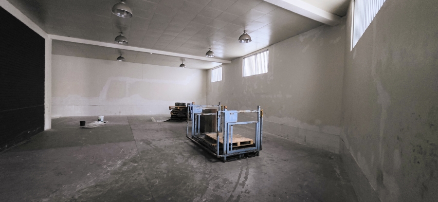 To Let Commercial Property for Rent in Halfway House Gauteng