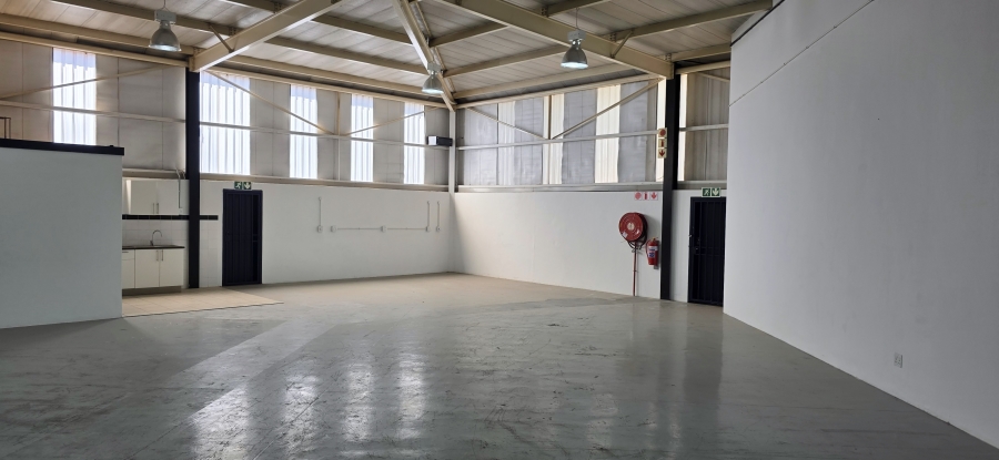To Let Commercial Property for Rent in Halfway House Gauteng