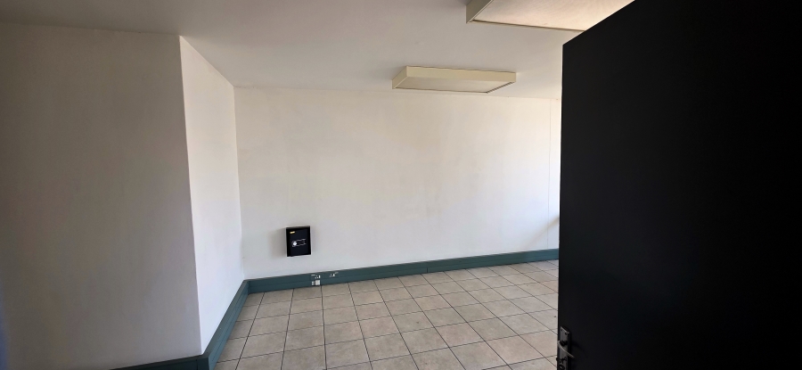 To Let Commercial Property for Rent in Halfway House Gauteng