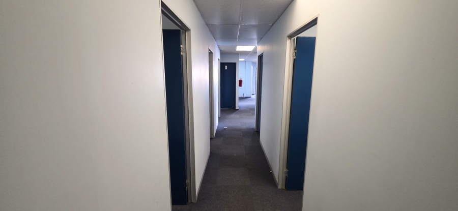 To Let Commercial Property for Rent in Grand Central Gauteng
