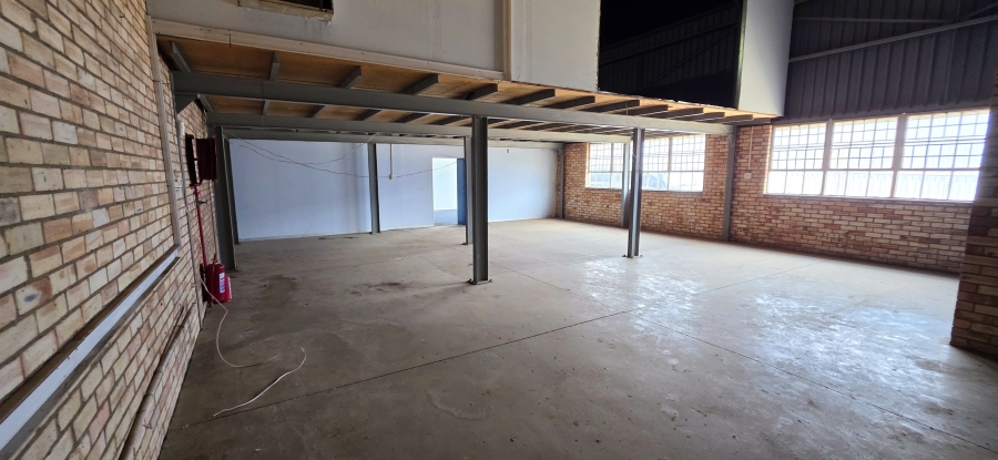 To Let Commercial Property for Rent in Grand Central Gauteng